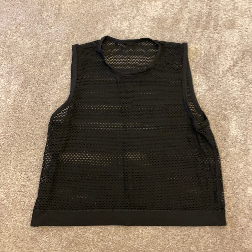Lululemon Black Mesh Top 4